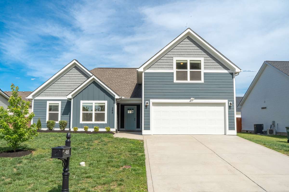 248 Fieldstone Ln, Springfield, TN 37172