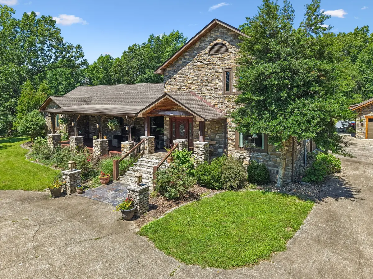 95 Bowman Ct, Waverly, TN 37185
