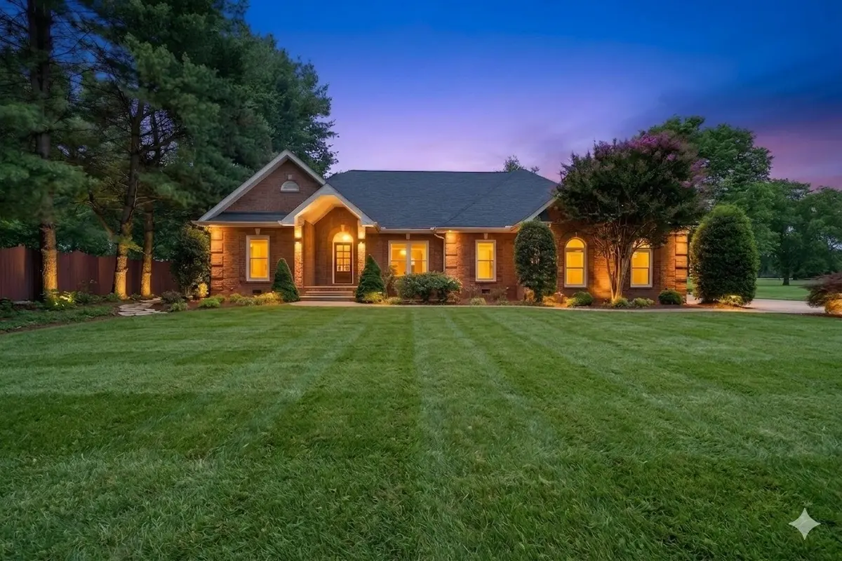 213 Bradshaw Rd, Lebanon, TN 37087