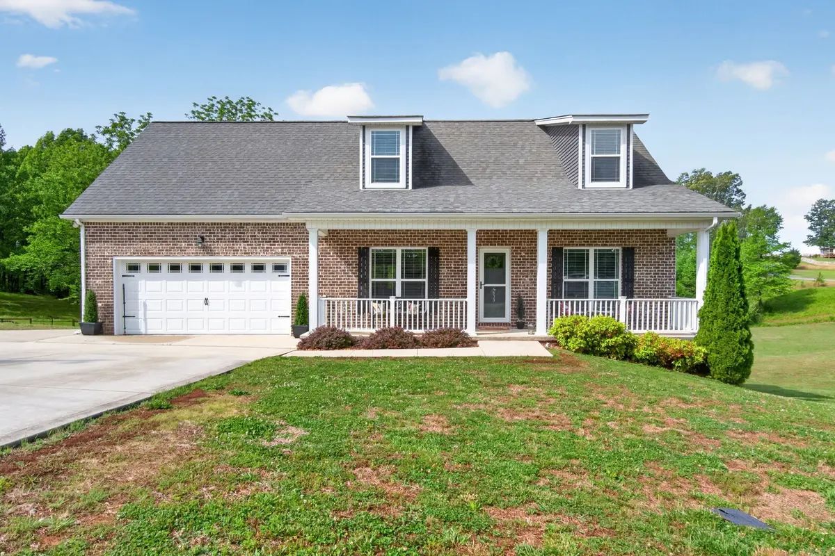 633 Victoria Ln, Sparta, TN 38583