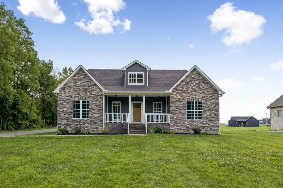 3172 Old Hwy 52, Lafayette, TN 37083
