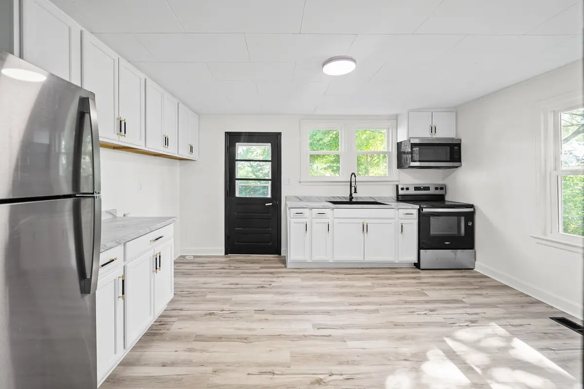 7204 Highway 76 #W, Adams, TN 37010