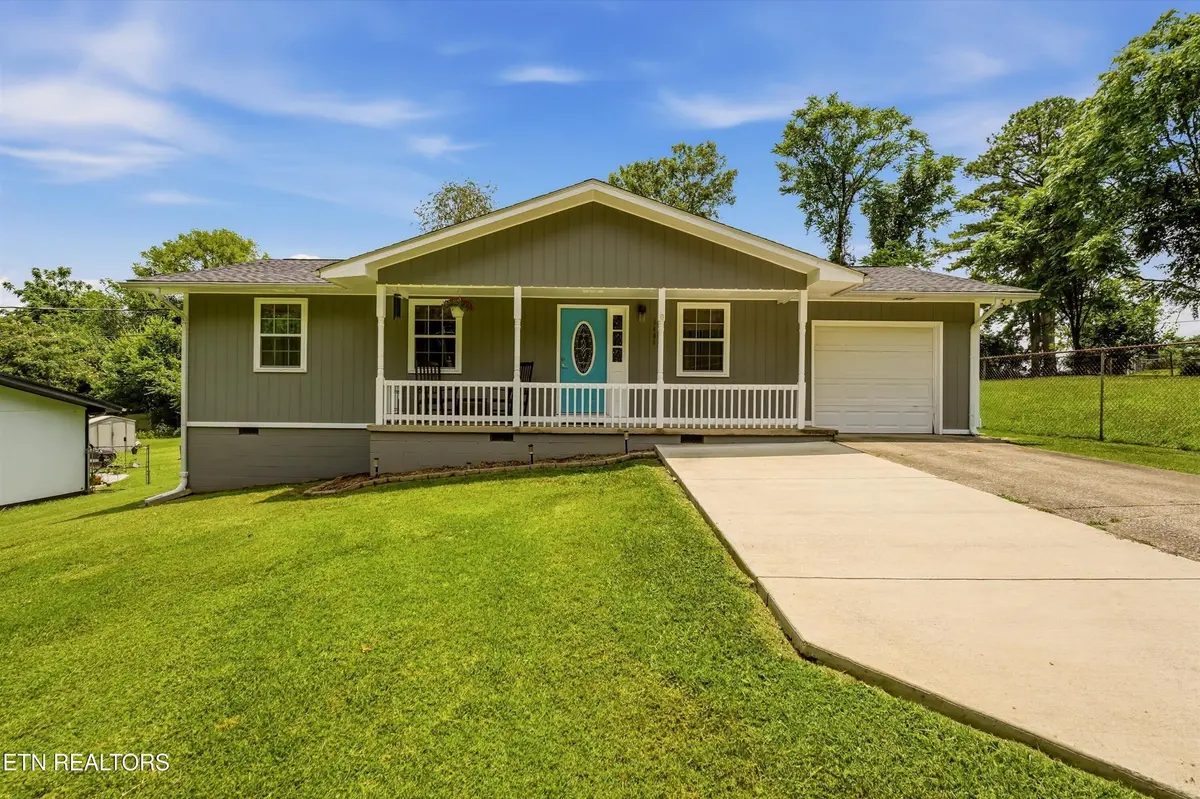3408 Argyle Drive, Knoxville, TN 37914