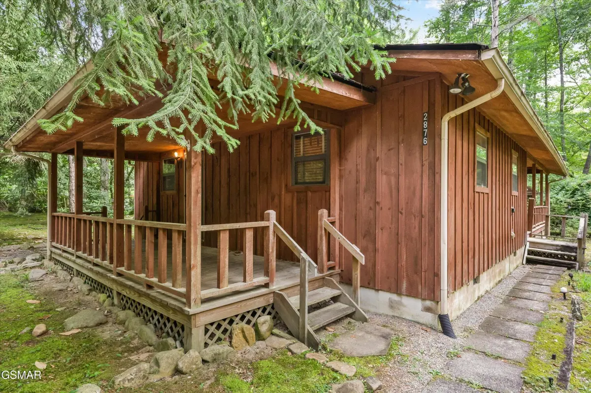2876 McMahan Sawmill Road, Sevierville, TN 37862