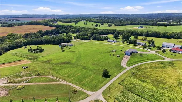 1421st RD, Holden, MO 64040