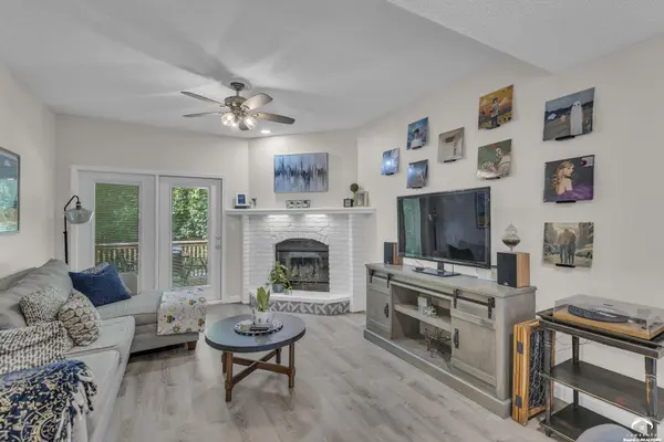 1409 Lawrence AVE, Lawrence, KS 66049