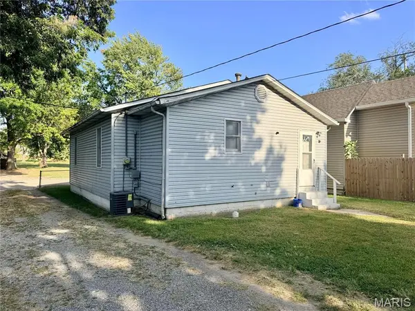 2205 Ohio AVE, Granite City, IL 62040