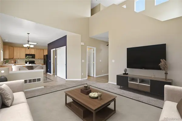 24603 E Louisiana CIR, Aurora, CO 80018