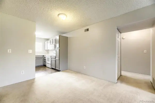 3606 S Depew ST #102, Denver, CO 80235