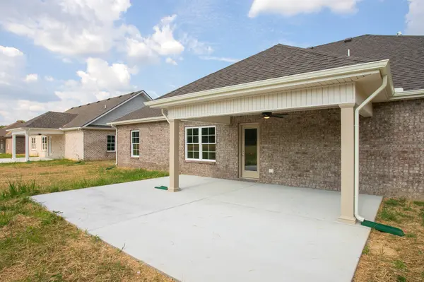 130 Brooklyn Avenue, Manchester, TN 37355