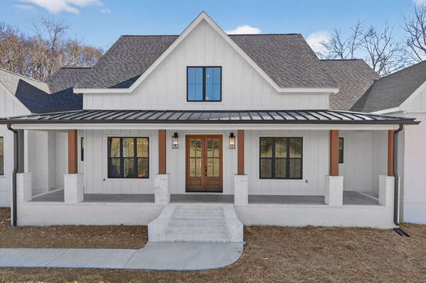 3019 Valley Creek Rd, Culleoka, TN 38451