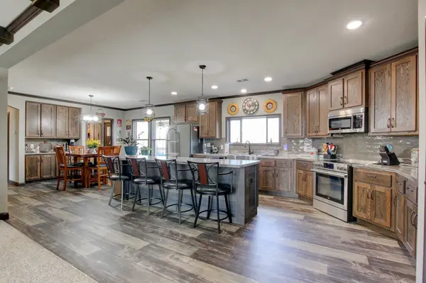 212 Skyline Rdg, Dover, TN 37058