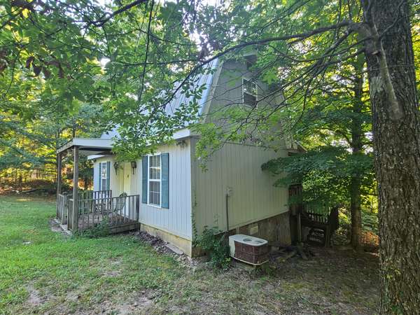 477 Leatherwood Lake Rd, Stewart, TN 37175