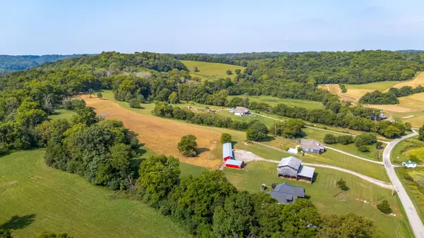 2868 Pullens Mill Road, Culleoka, TN 38451