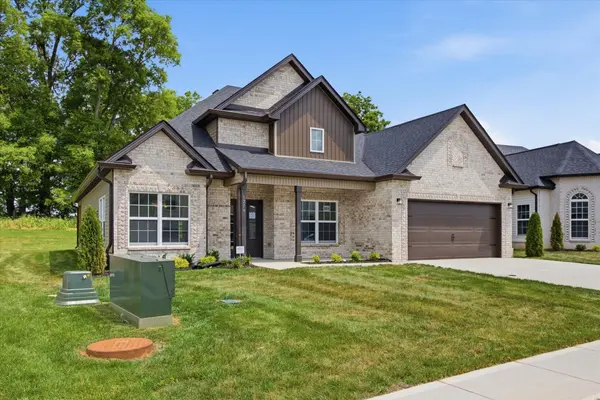 1279 Mourning Cloak Dr, Clarksville, TN 37043
