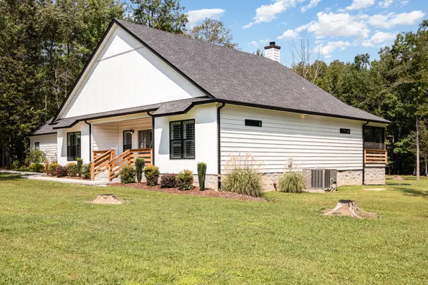 8129 Hollow Springs Rd, Bradyville, TN 37026