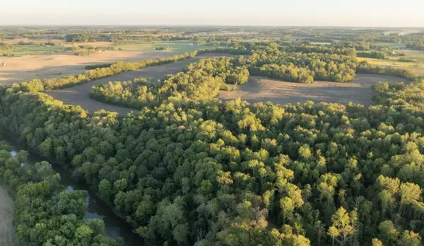 6 Sturgeon Creek Road, Cedar Hill, TN 37032