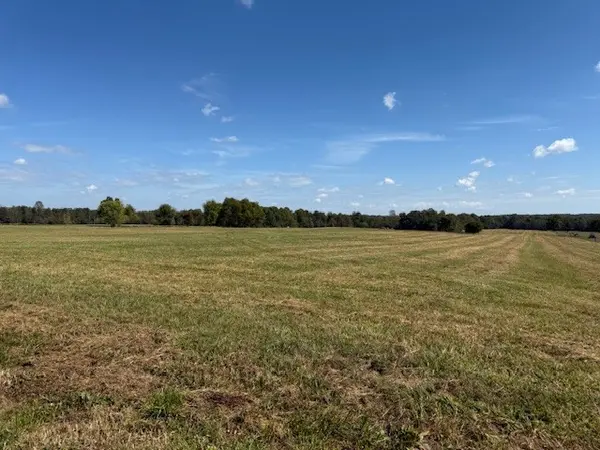 549 Smith Rd, Crossville, TN 38571