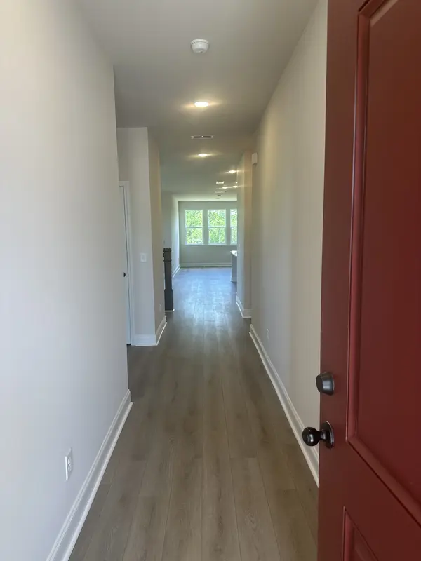 1081 Large Poppy Drive, La Vergne, TN 37086