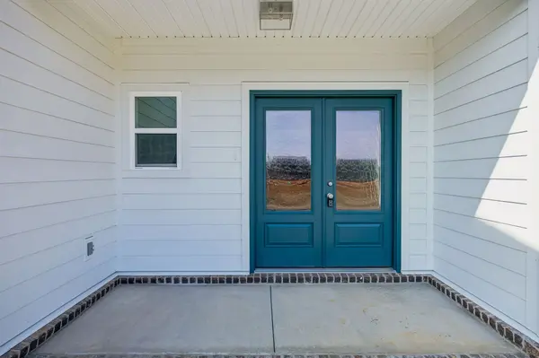 281 Estates Dr, Smithville, TN 37166