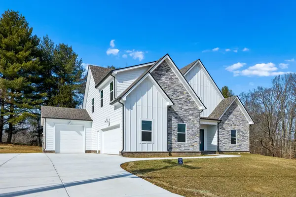 281 Estates Dr, Smithville, TN 37166