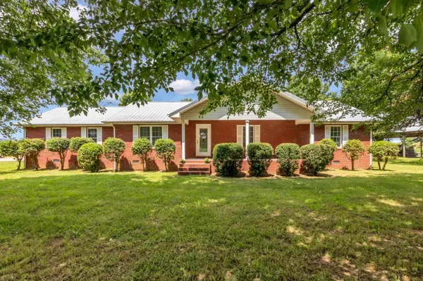 184 Buncombe Rd, Belvidere, TN 37306