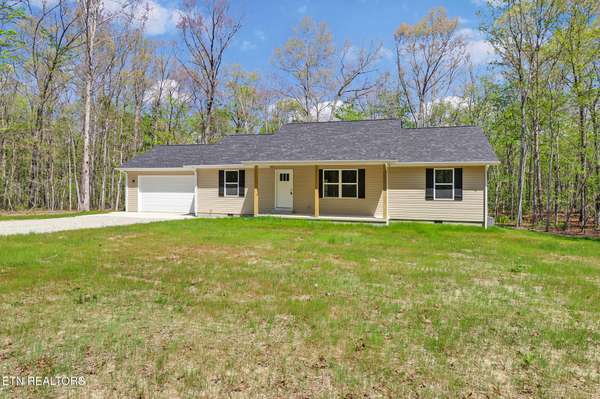 133 Jay Loop, Jamestown, TN 38556