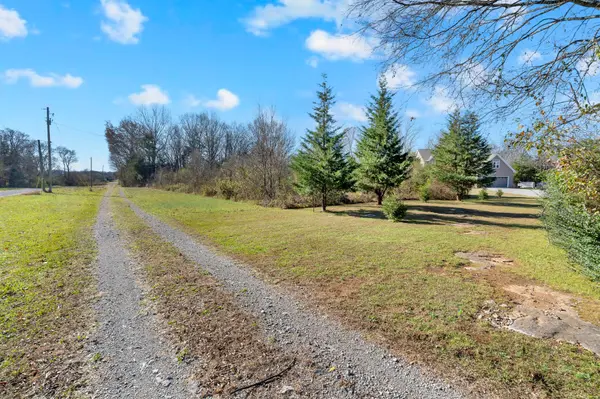 7787 Lowe Christiana Rd, Christiana, TN 37037