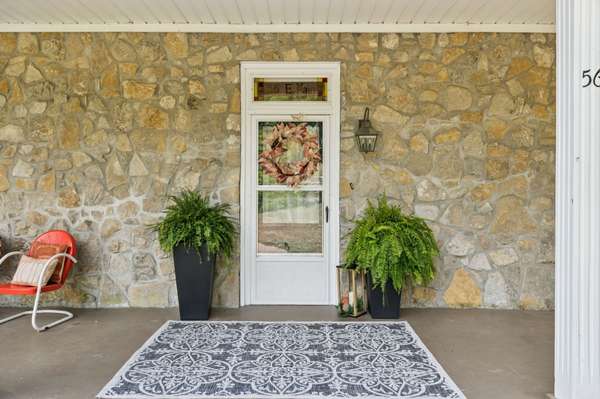 56 Main St #E, Gordonsville, TN 38563
