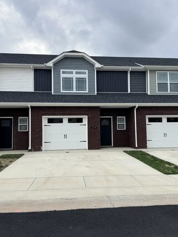 214 W Fallow Ct, Clarksville, TN 37040