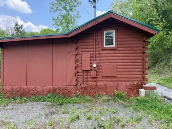 221 Friendship Hollow Rd #S, Pleasant Shade, TN 37145