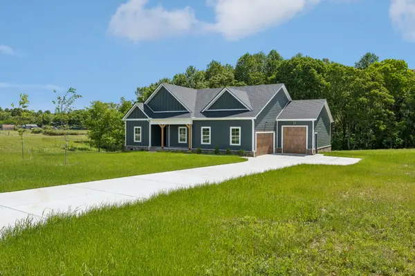 980 Hurricane Ridge Rd, Smithville, TN 37166