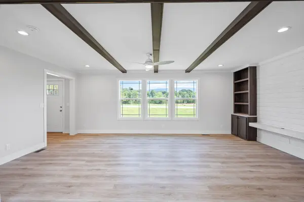 249 Bear Oak Drive, Dunlap, TN 37327