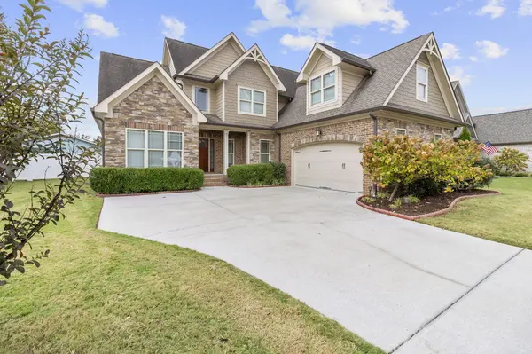 8238 Knotting Wood Way, Chattanooga, TN 37421