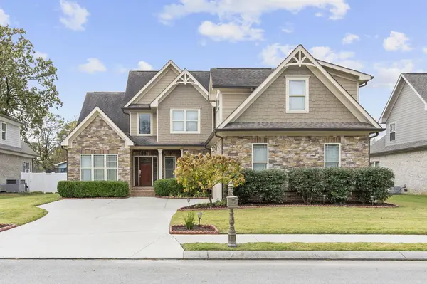 8238 Knotting Wood Way, Chattanooga, TN 37421