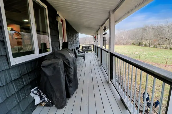 290 Sine Ln, Erin, TN 37061