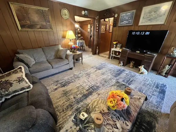 135 ANGOTTI RD, Crump, TN 38327