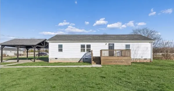3770 Penile Hill Rd, Decherd, TN 37324