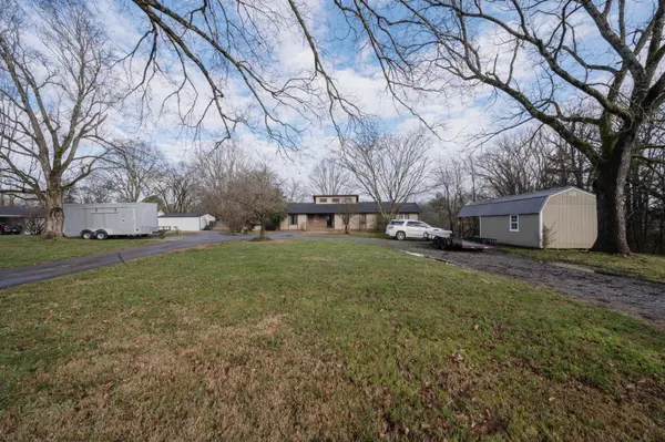 4383 E Jefferson Pike, Lascassas, TN 37085
