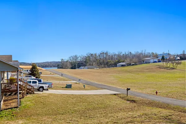 155 Dogwood Ln #5R, Spring City, TN 37381
