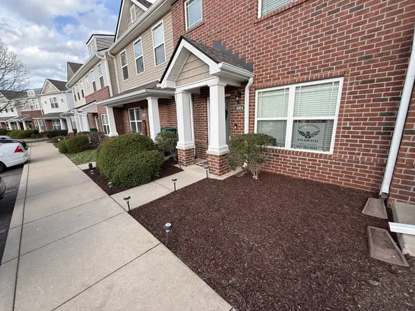 4004 Currant Ct, Spring Hill, TN 37174