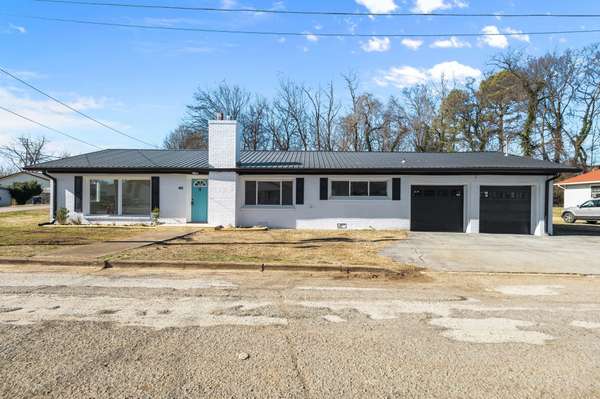 401 Hill St, Mount Pleasant, TN 38474