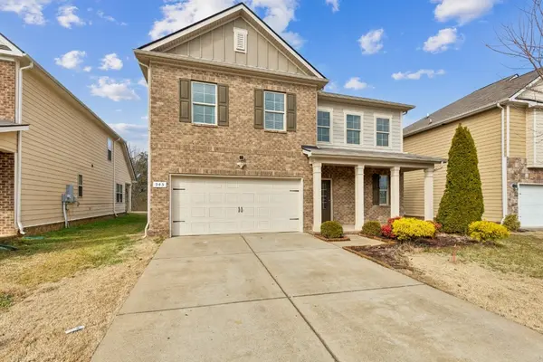 945 Manson Crossing Dr, Murfreesboro, TN 37128