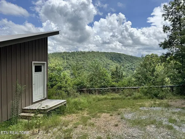 1291 Buck Lane, Crawford, TN 38554
