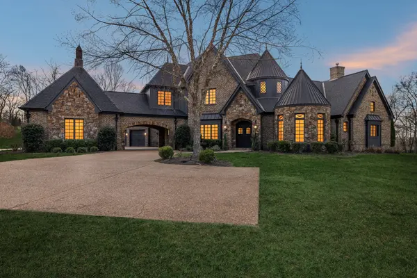 7105 Marsh Hawk Ct,  Arrington,  TN 37014