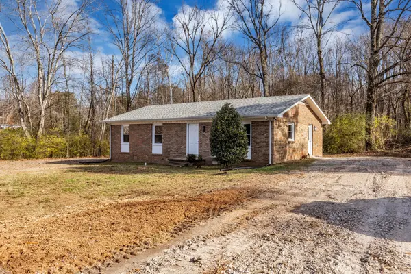 105 Sherry Ln, Dickson, TN 37055