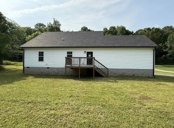 51 Bluff Creek Rd, Brush Creek, TN 38547