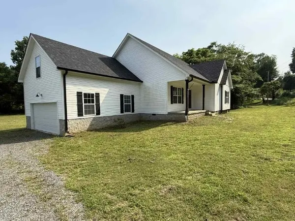 51 Bluff Creek Rd, Brush Creek, TN 38547