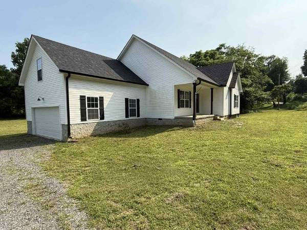 51 Bluff Creek Rd, Brush Creek, TN 38547