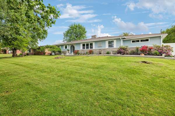 604 College Ave #E, Carthage, TN 37030